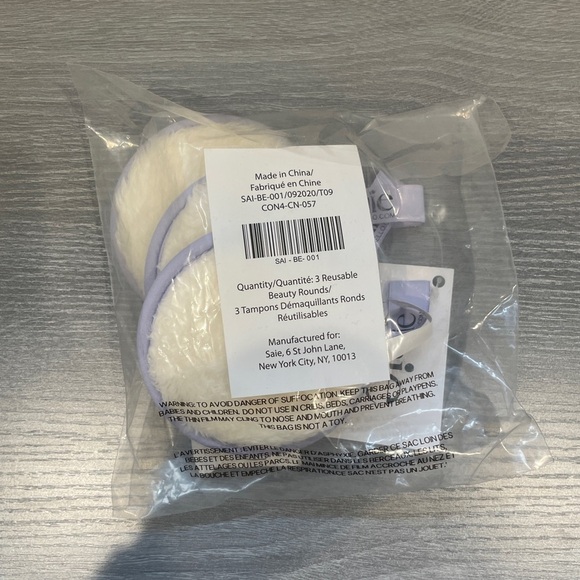 Saie Beauty Makeup Rounds 3 Pack - Picture 3 of 3